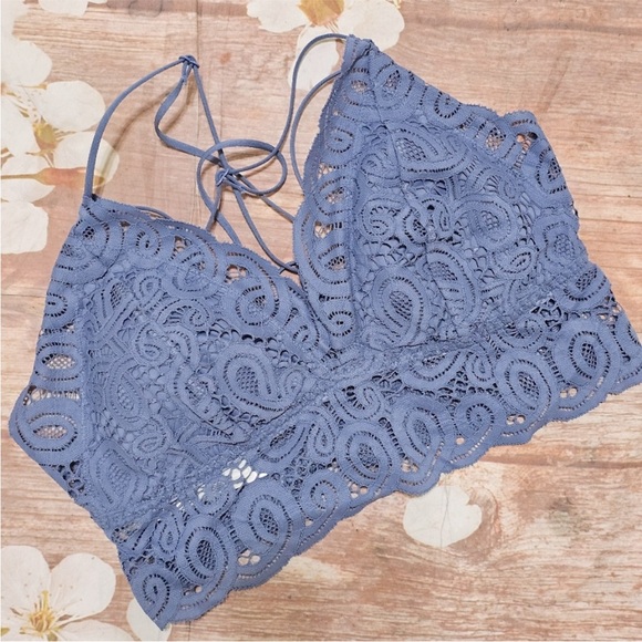 Pink Victoria’s Secret Longline Crochet Lace Bralette Wireless Bra, Blue Size L - Picture 12 of 16
